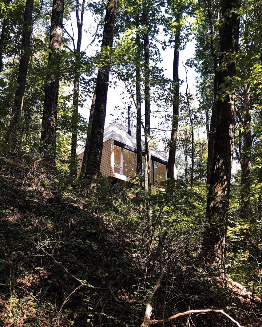 The Hut by Midland Architects