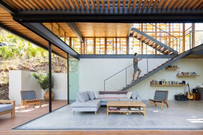 Jungle Frame House by Studio Saxe