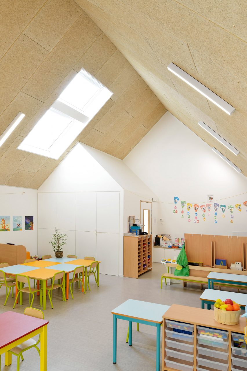 Interiors of La Ruche by Tracks Architectes