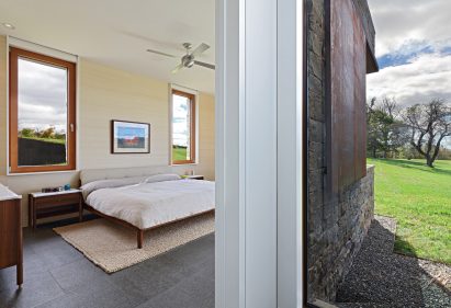Link Farm House by Slade