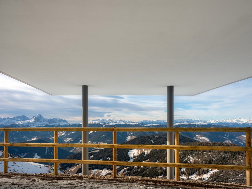 Lumen Museum of Mountain Photography by Gerhard Mahlknecht of EM2
