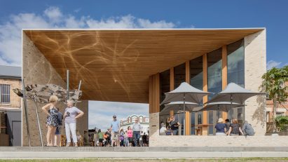 Maitland Riverlink by CHROFI and McGregor Coxall