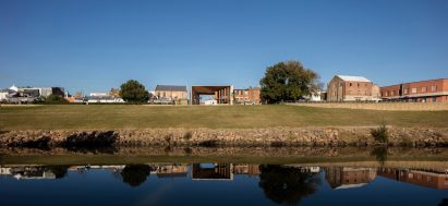 Maitland Riverlink by CHROFI and McGregor Coxall