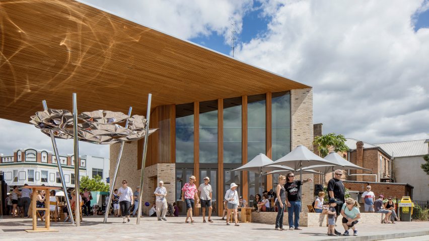 Maitland Riverlink by CHROFI and McGregor Coxall