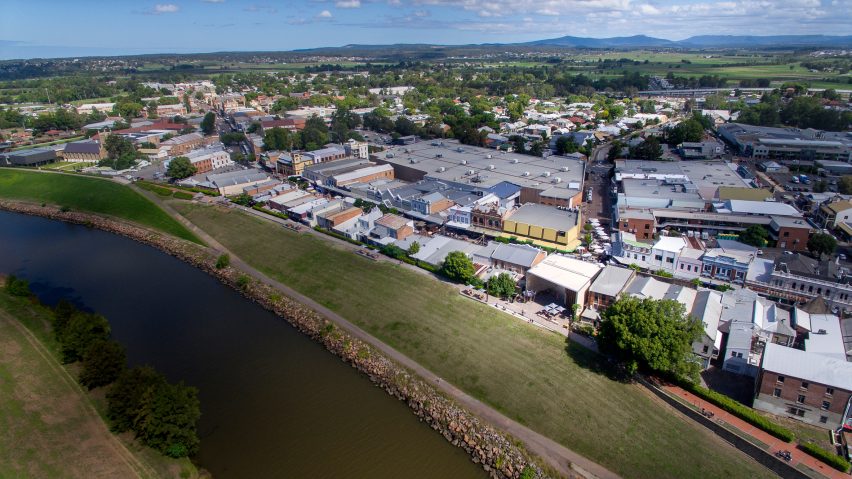 Maitland Riverlink by CHROFI and McGregor Coxall