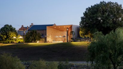 Maitland Riverlink by CHROFI and McGregor Coxall
