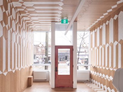 Milky's coffee bar by Batay-Csorba
