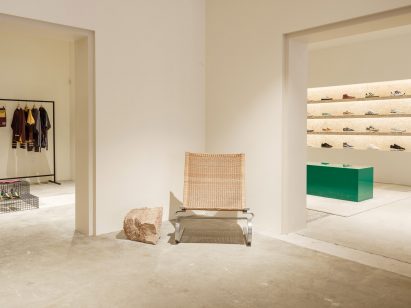 Notre interior renovation by Norman Kelley