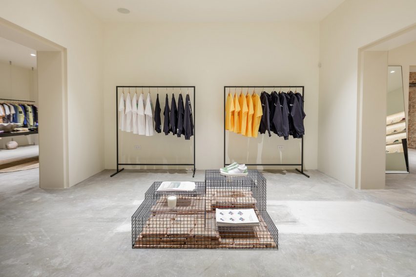 Notre interior renovation by Norman Kelley
