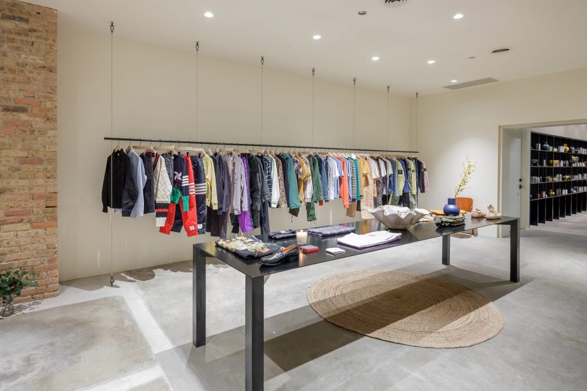 Notre interior renovation by Norman Kelley