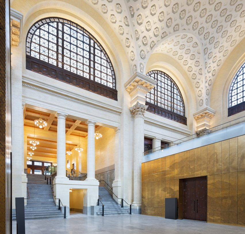 Ottawa Senate by Diamond Schmitt Architects