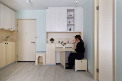 Pets Playground apartment in Hong Kong by Sim-Plex Design Studio