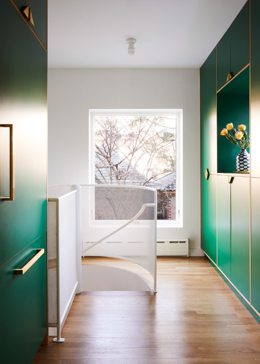 Prospect Lefferts Garden Townhouse by GRT Architects