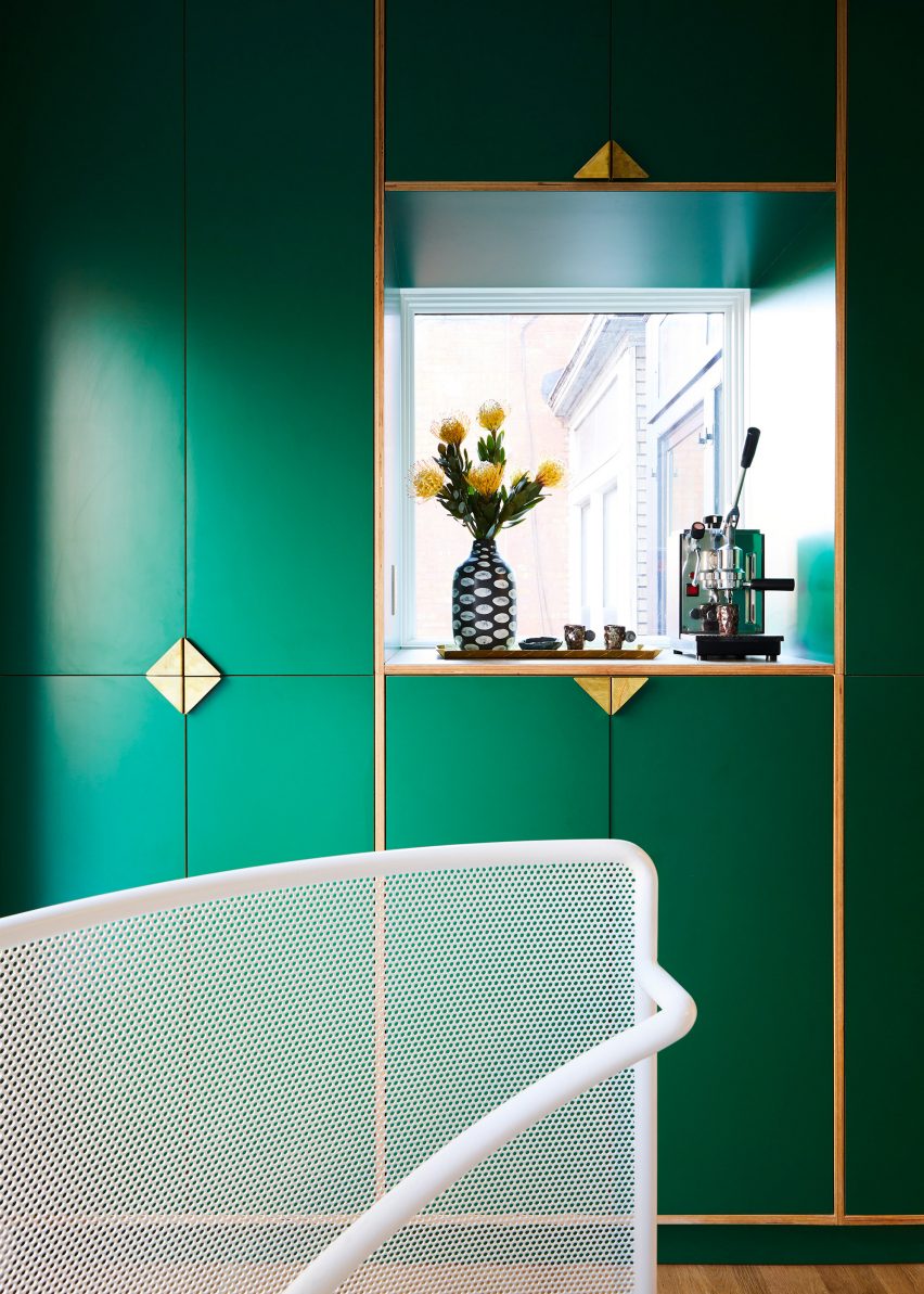 Prospect Lefferts Garden Townhouse by GRT Architects