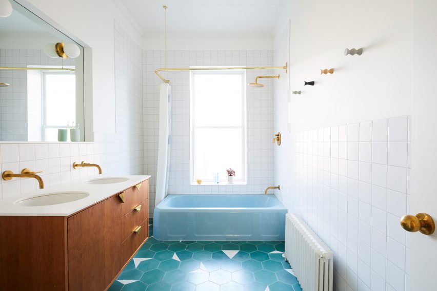Prospect Lefferts Garden Townhouse by GRT Architects