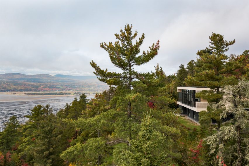 Residence Le Nid by Anne Carrier