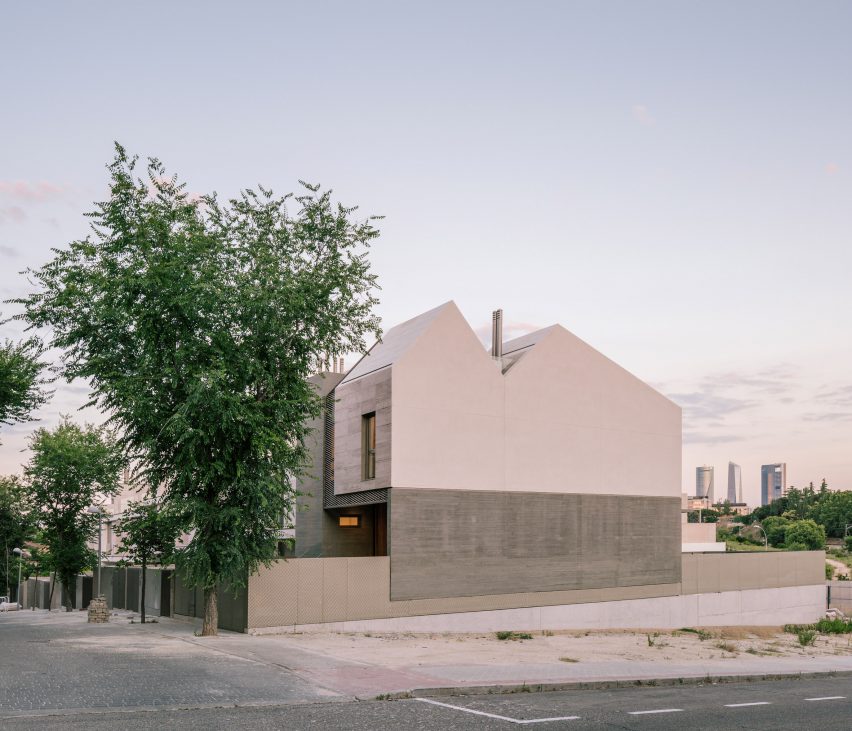 Sierra House by Steyn Studio