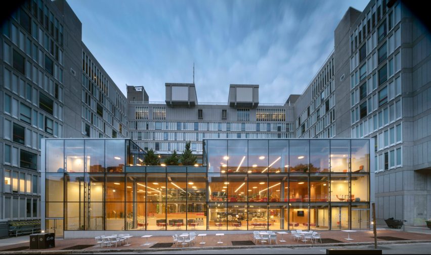 Smith Center by Hopkins and Bruner Cott