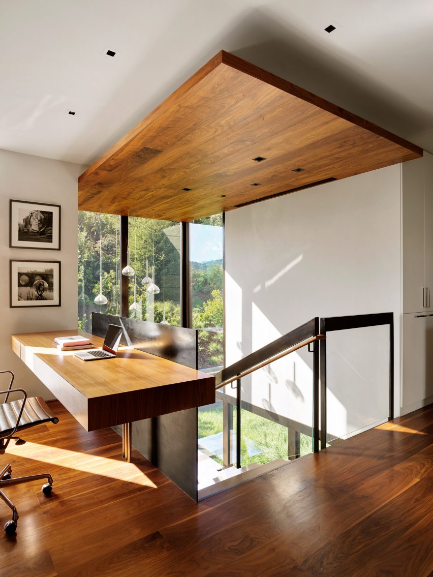 Spring Road house by EYRC Architects