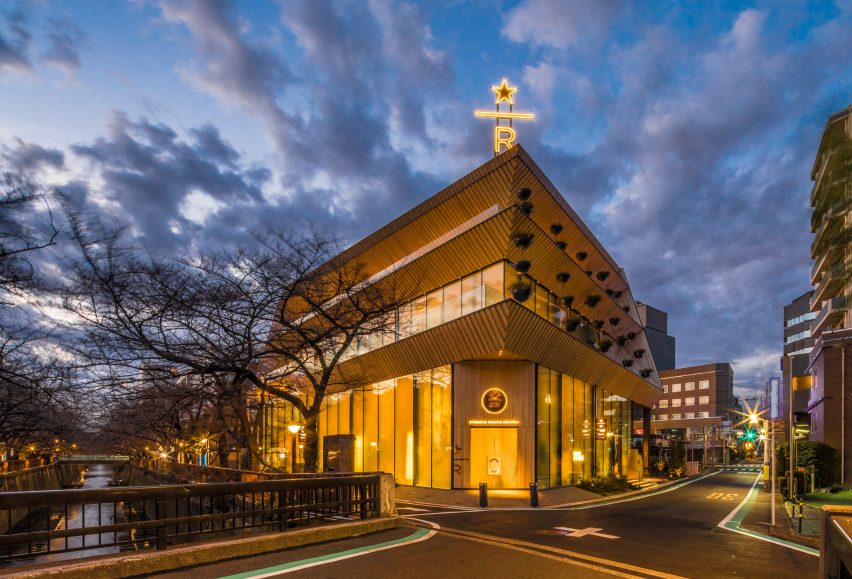Exterior of Starbucks Reserve Roastery Tokyo, desinged by Kengo Kuma