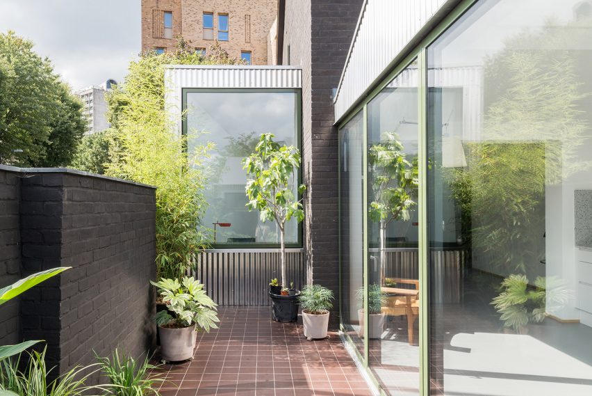 Stego by Archmonger Architects