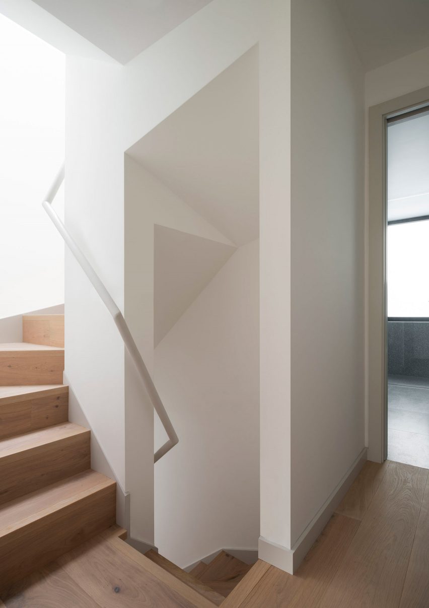 The Interlock by Bureau de Change Architects