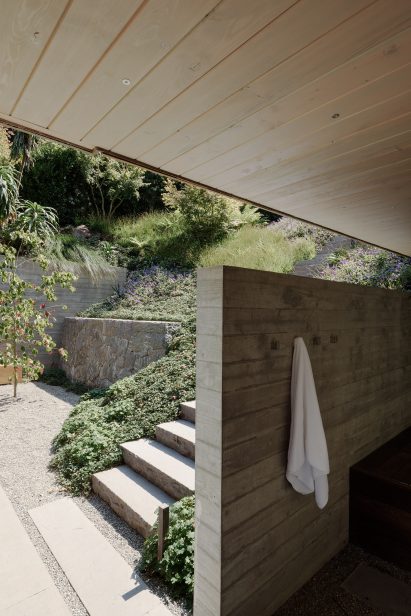 Twin Peaks Residence by Feldman Architects
