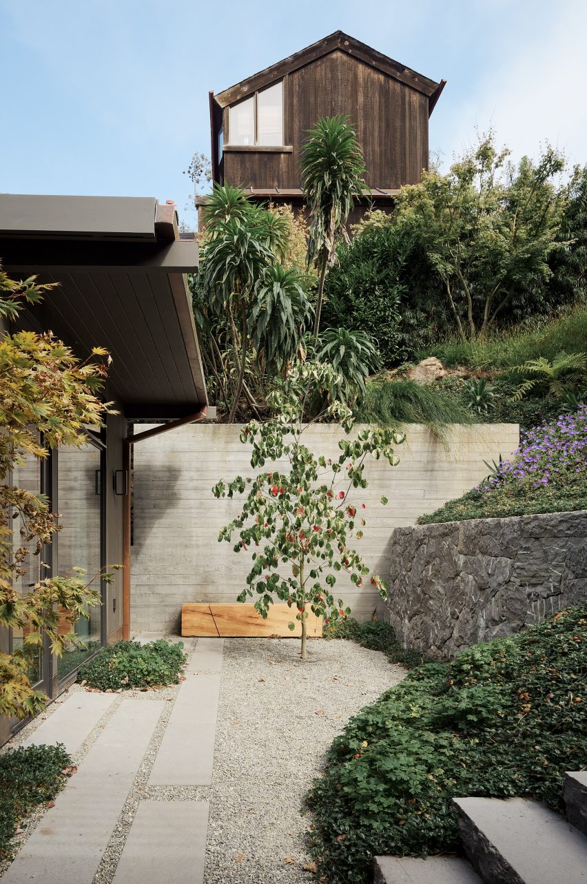 Twin Peaks Residence by Feldman Architects