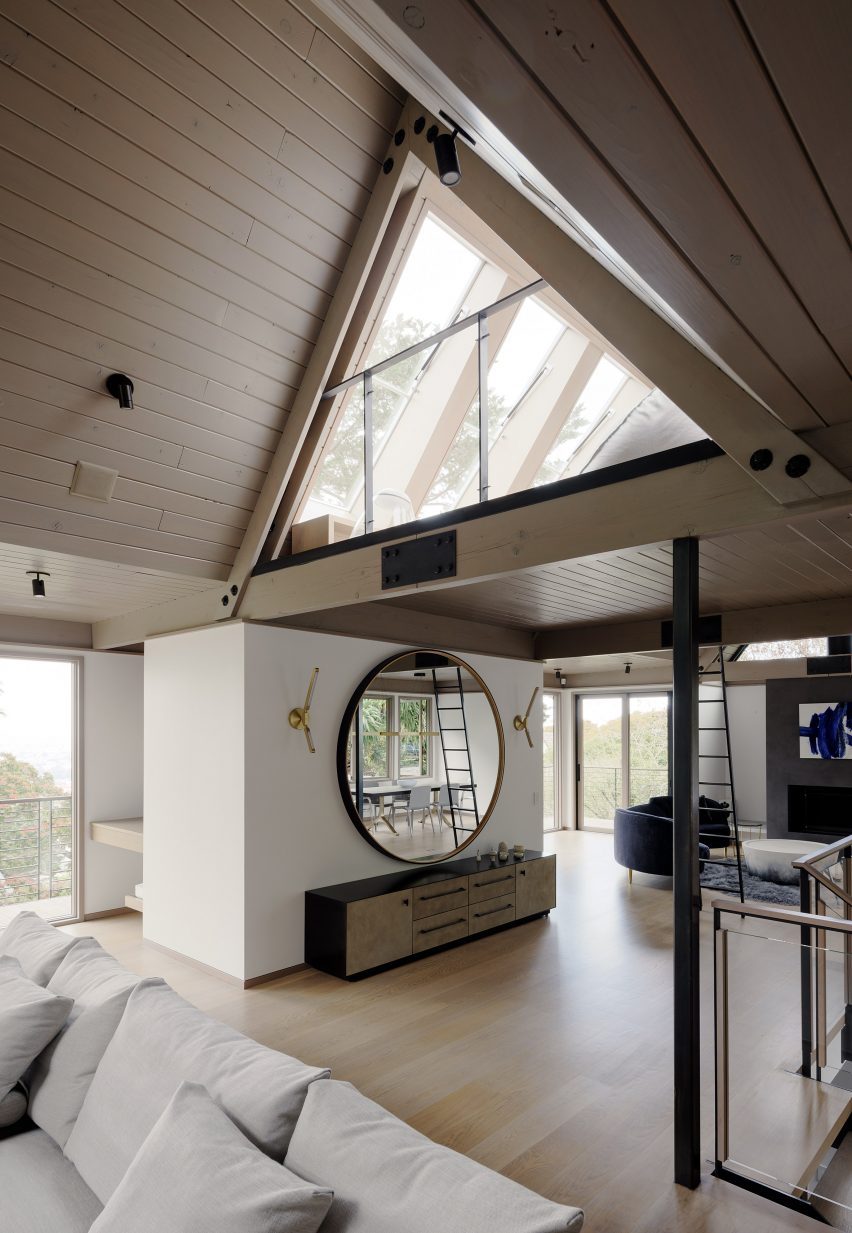 Twin Peaks Residence by Feldman Architects