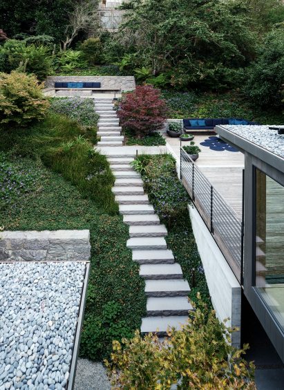 Twin Peaks Residence by Feldman Architects