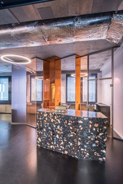 Interiors of The Urban Dentist by Studio Karhard