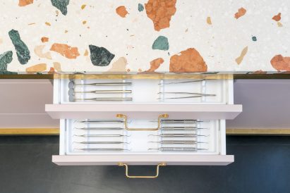 Interiors of The Urban Dentist by Studio Karhard