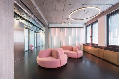Interiors of The Urban Dentist by Studio Karhard