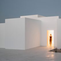 Villa Catwalk by Nomo Studio in Menorca