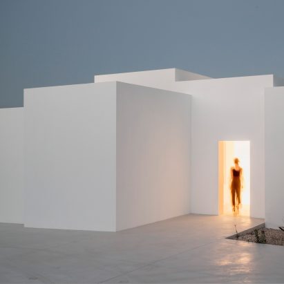 Villa Catwalk by Nomo Studio in Menorca