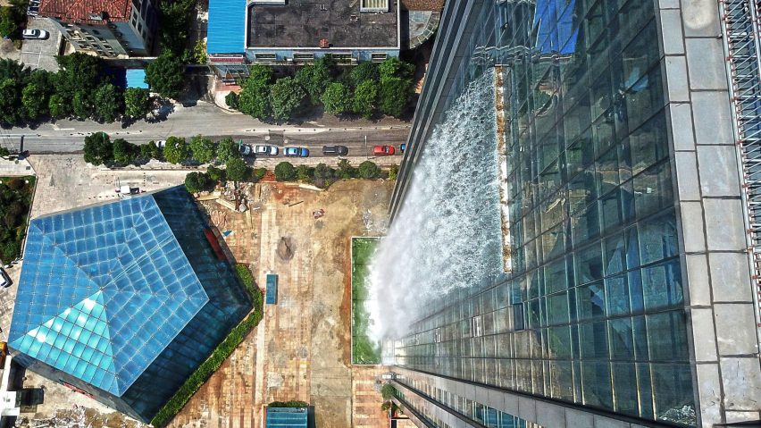 Eight buildings that incorporate waterfalls