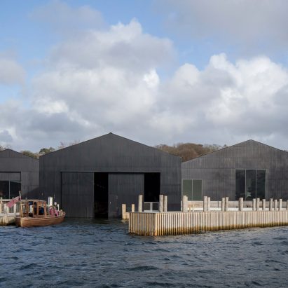 Carmody Groarke completes boat museum on the shore of Windermere