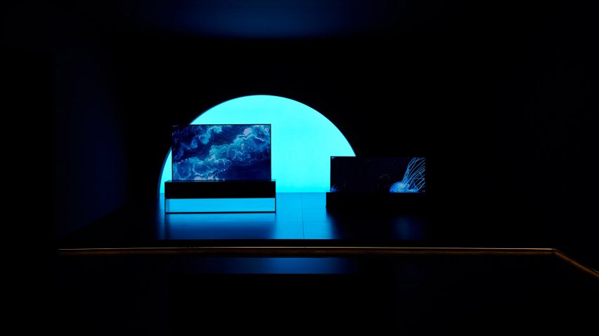 Foster + Partners LG Signature OLED TV R
