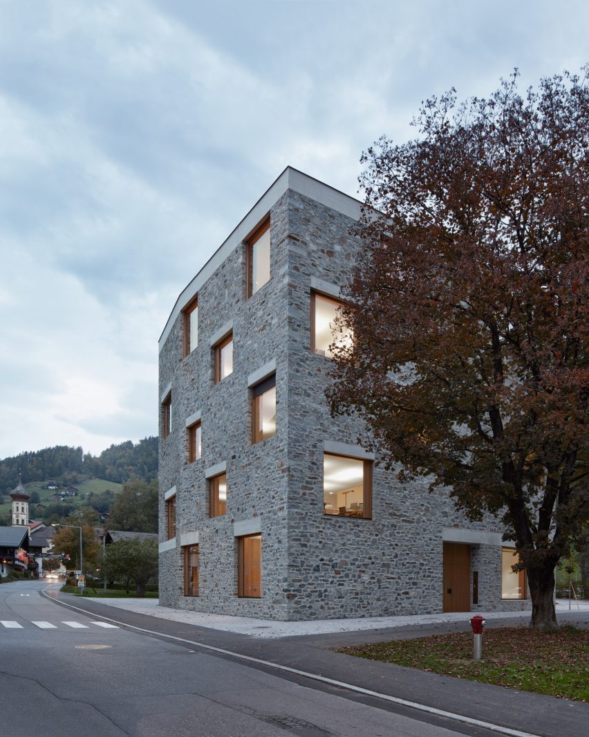 Alpin Sport ski centre by Bernardo Bader Architekten