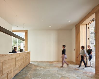 Alpin Sport ski centre by Bernardo Bader Architekten