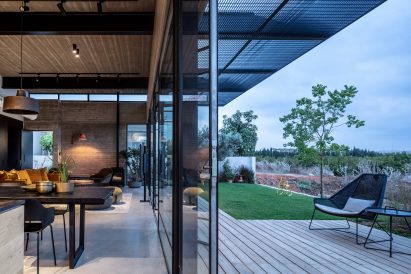 Bare House by Jacobs Yaniv Architects