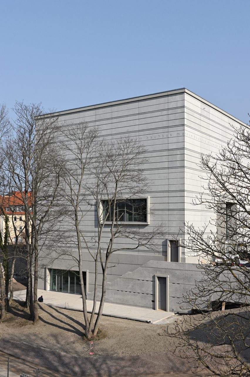 Bauhaus Museum Weimar by Heike Hanada