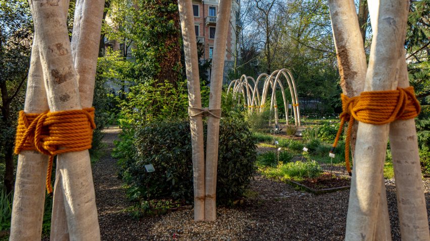 Carlo Ratti grows Gaudí-inspired structures with a kilometre of mushroom mycelium