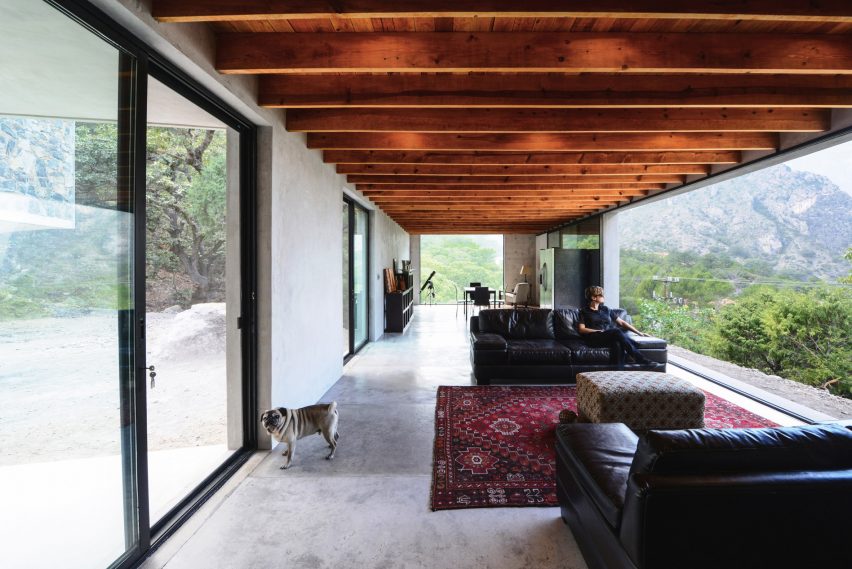 Casa Bedolla by P+0 Arquitectura