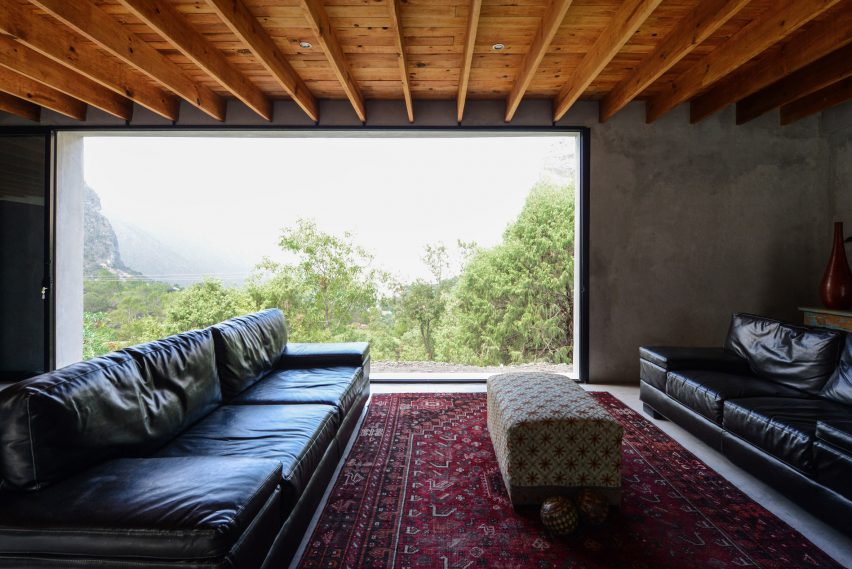 Casa Bedolla by P+0 Arquitectura