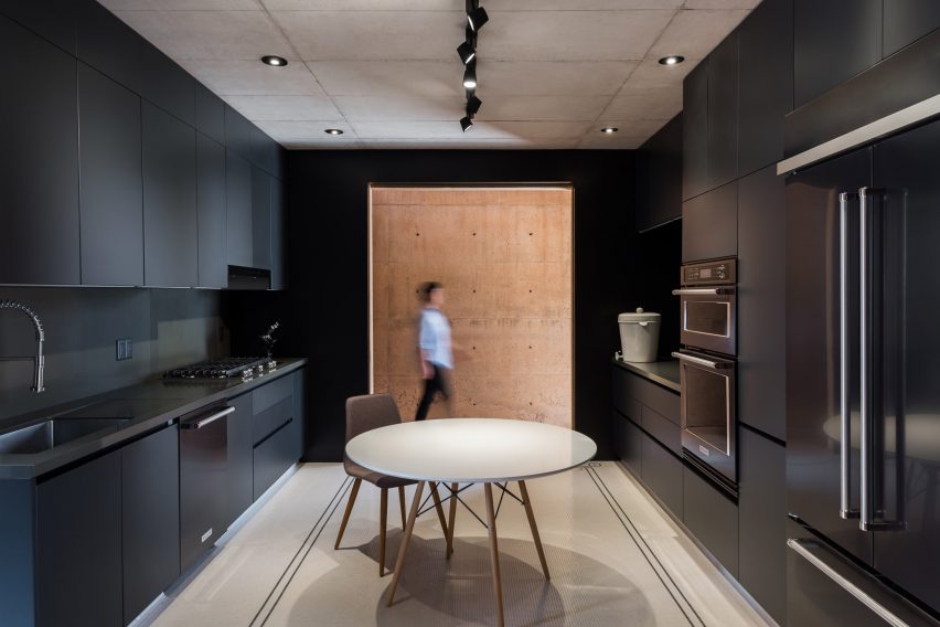 Casa Moulat residence in Hidalgo Mexico by Centro de Colaboracion Arquitectonica