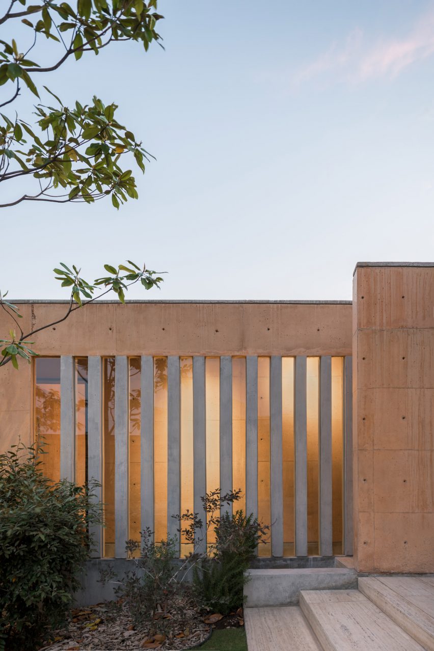 Casa Moulat residence in Hidalgo Mexico by Centro de Colaboracion Arquitectonica