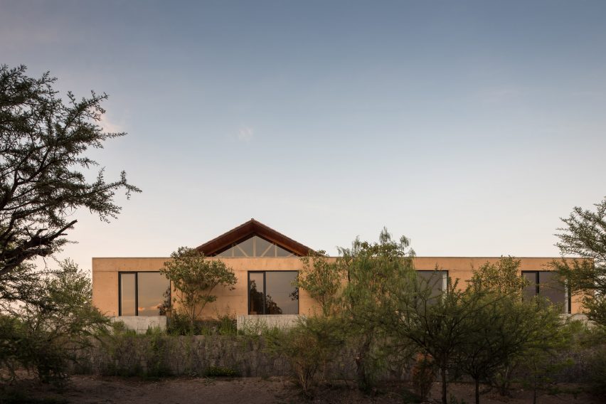 Casa Moulat residence in Hidalgo Mexico by Centro de Colaboracion Arquitectonica