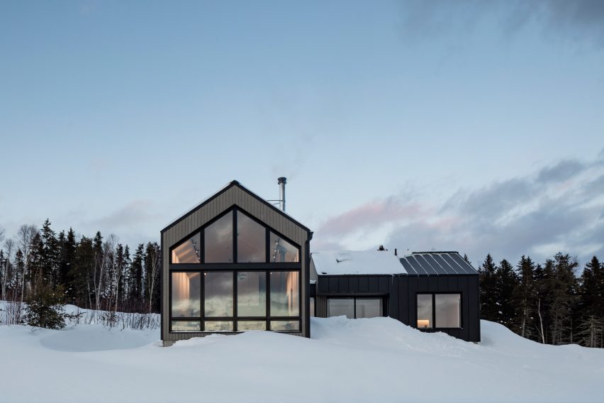 Chalet Du Bois Flotte Residence in Montreal Canada by Atelier Boom Town