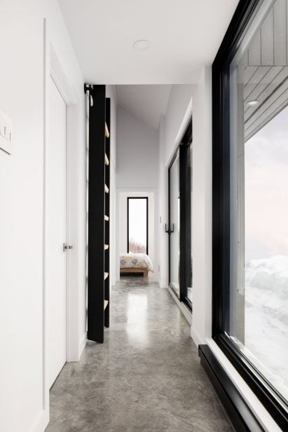 Chalet Du Bois Flotte Residence in Montreal Canada by Atelier Boom Town